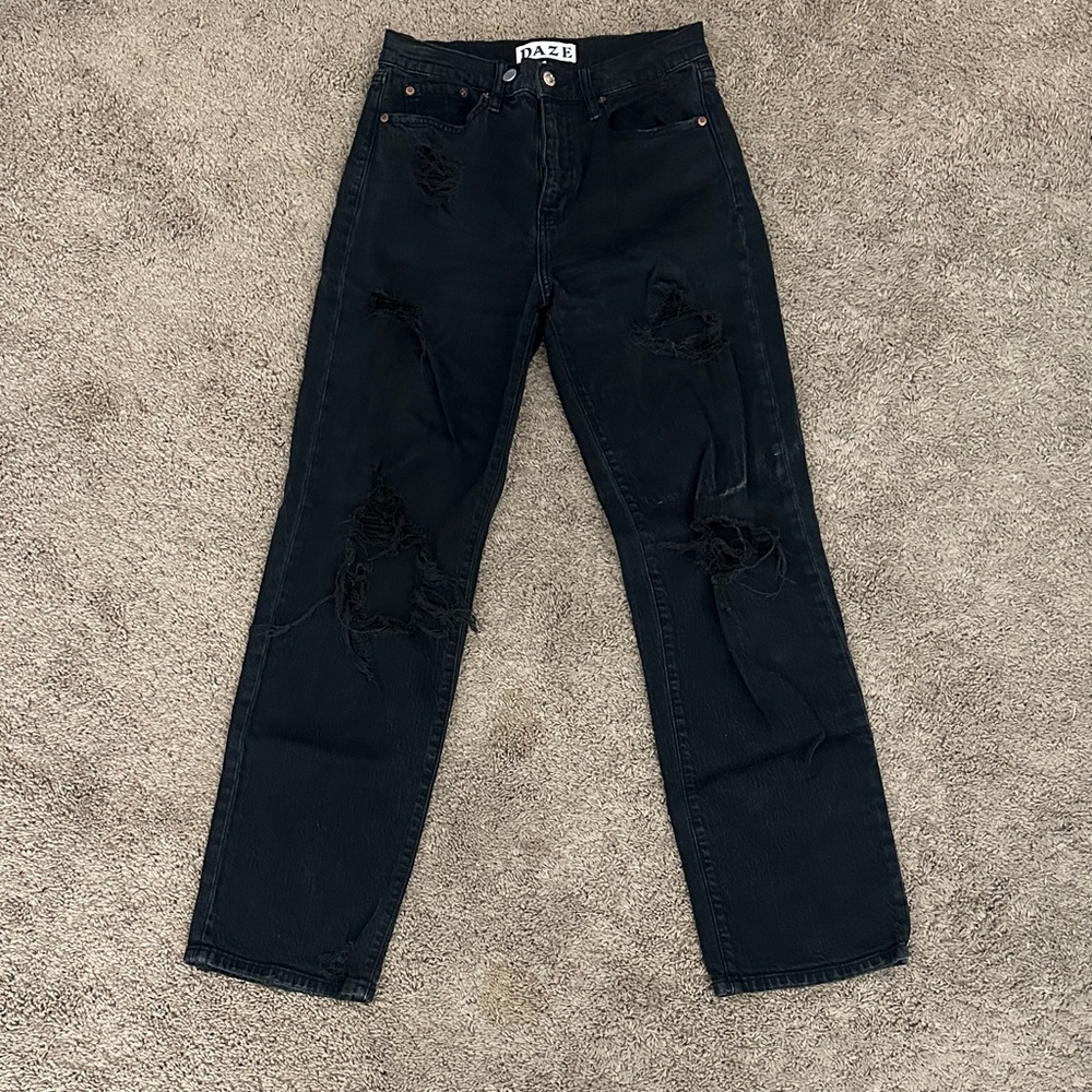 Tilly’s Black Distressed Straight Leg Womens Black Jeans
